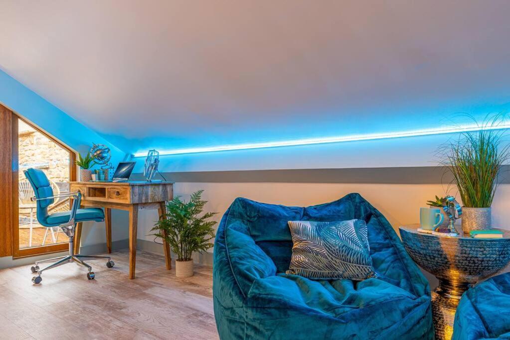 Apartmán Style & Opulence In Georgian Chapel W Parking Bath Exteriér fotografie